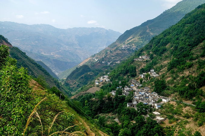 走进凉山寻彝情,踏遍攀西览美景